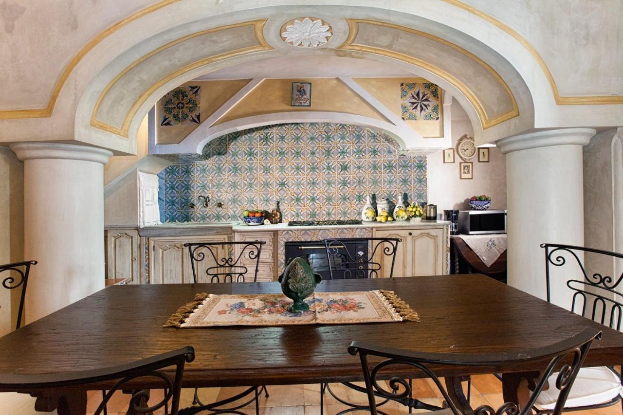 Estate4Home - Palazzo Crocione Positano Exterior foto